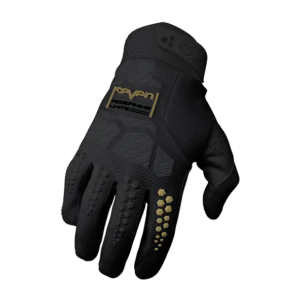 כפפות רכיבה סבן שחור/זהב RIVAL ASCENT GLOVE BLACK/GOLD זווית קדמית