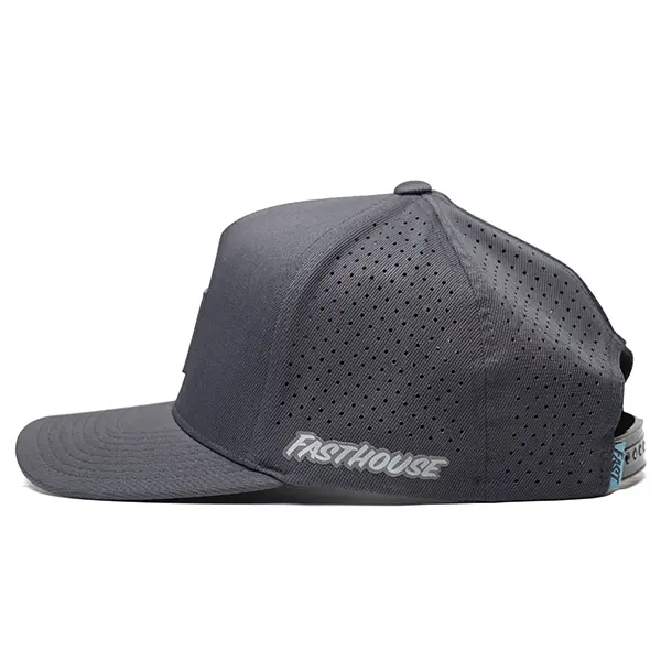 כובע פסטהאוס שחור – Fasthouse Dash Hat Black פונה שמאלה