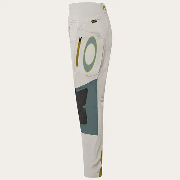 OAKLEY Seeker Edge Pant מכנס רכיבה מהצד