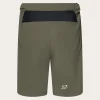 מכנס רכיבה קצר OAKLEY Free Ride Lined Short ירוק צבאי מק"ט FOA406787-7CE - מבט אחורי