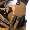 פאנלי Micro Mesh בין האצבעות לאוורור