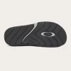 ציוד רכיבה אוקלי שחור - Oakley Operative Flip Flop 5