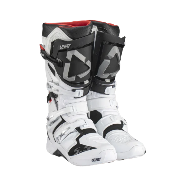 מגפי רכיבה ליט לבן - LEATT MOTO 5.5 FLEXLOCK BOOTS