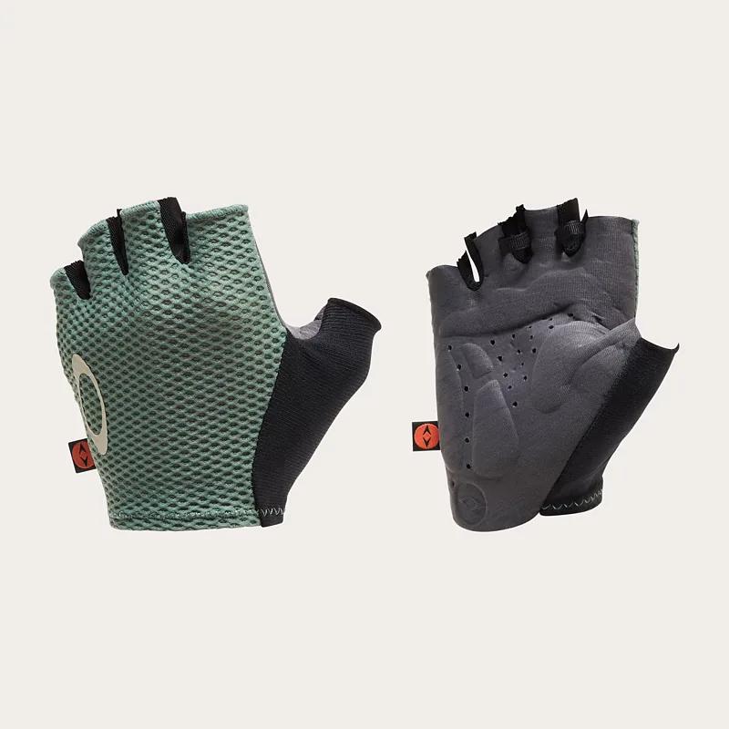 OAKLEY ENDURANCE Lite Road Short Glove
