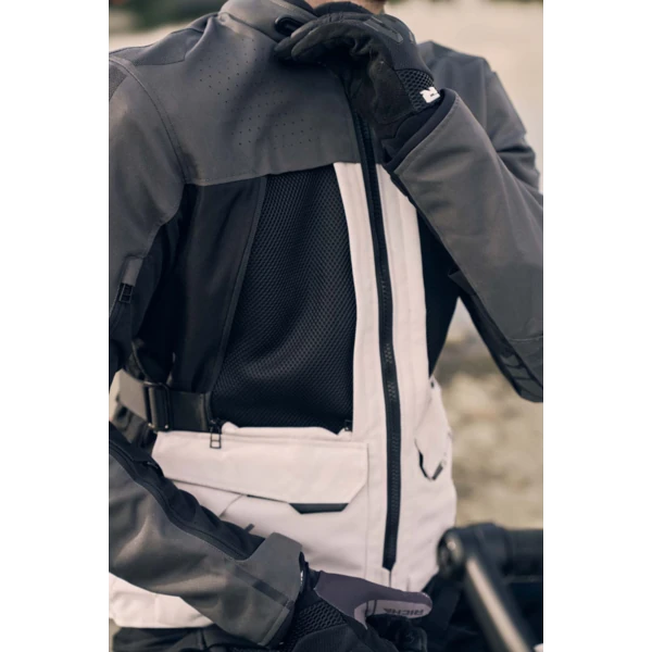 מעיל אדוונצ'ר רכיבה RICHA Infinity 3 Adventure Jacket אפור/כחול מק"ט 1102100088-202R - מבט זוויתי