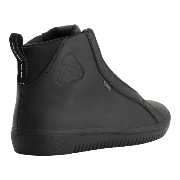 נעלי רכיבה RICHA Logan GTX Shoe שחורות מק"ט 1104100020-100F - מבט אחורי